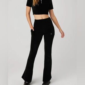 ALO Yoga Micro Corduroy High-Waist Winter Break Flare Pant